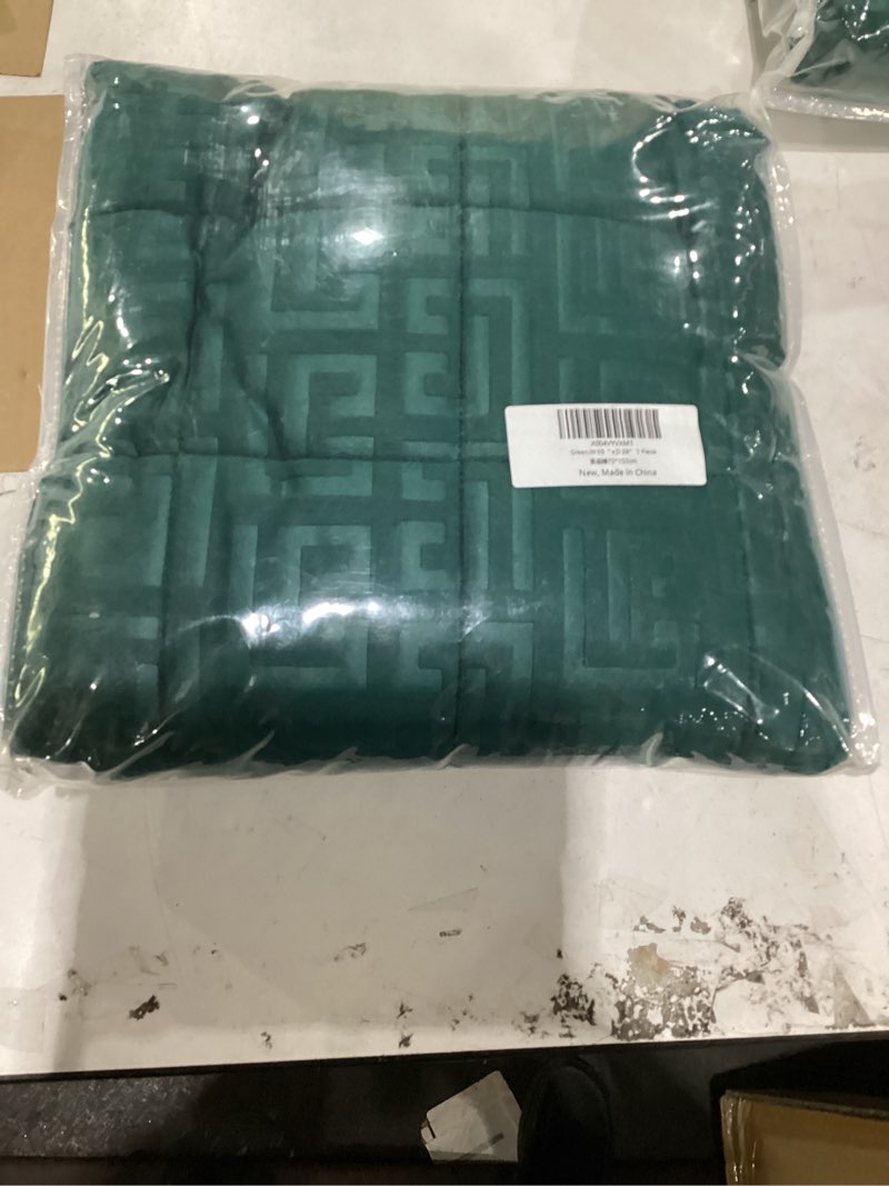https://lotting-media.assets.bidfta.com/lotting_eec5c281-1fbf-47ee-834d-5ec4ecf2774a