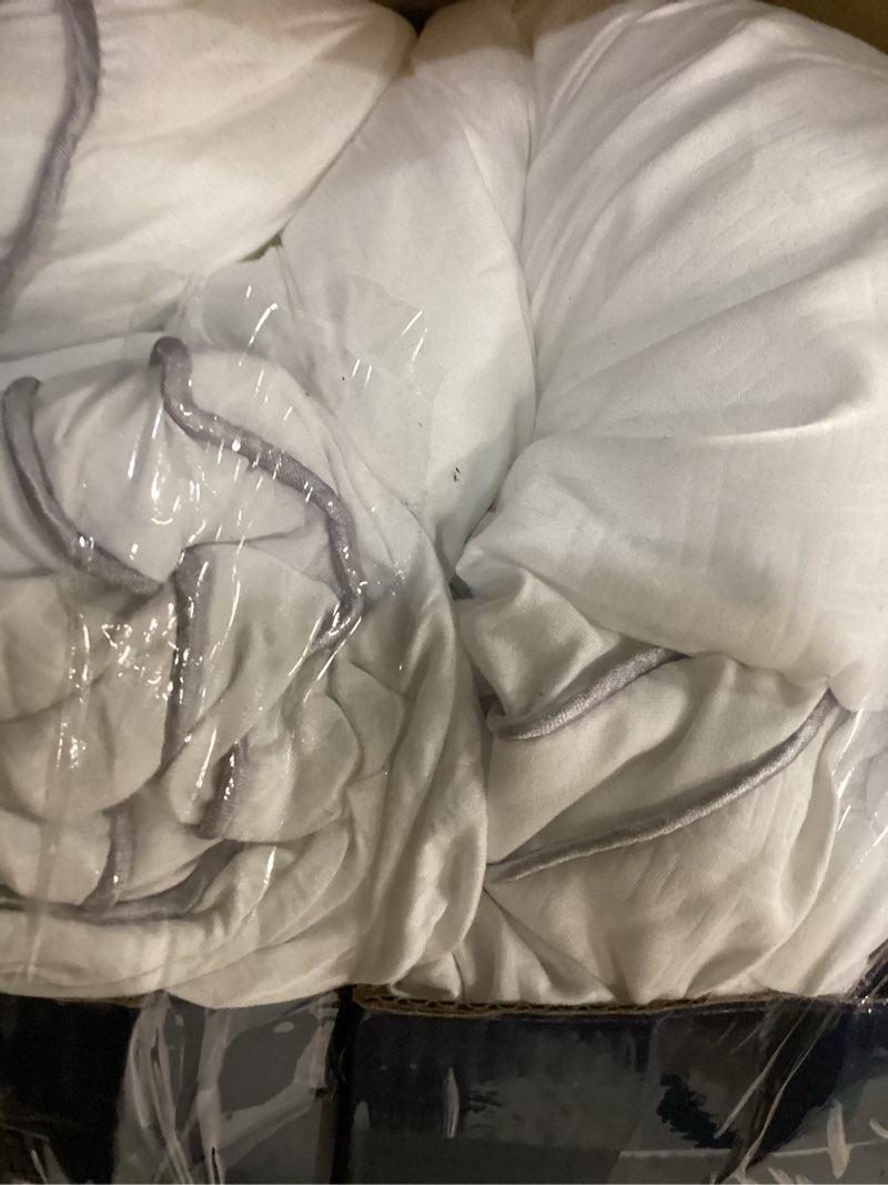 Condition photo showing As Is for viewstar King Size Pillows Set of 2, Hotel Quality Cooling Down Alternative Gusseted Bed Pillows for Side, Back, or Stomach Sleepers, White Plush White King