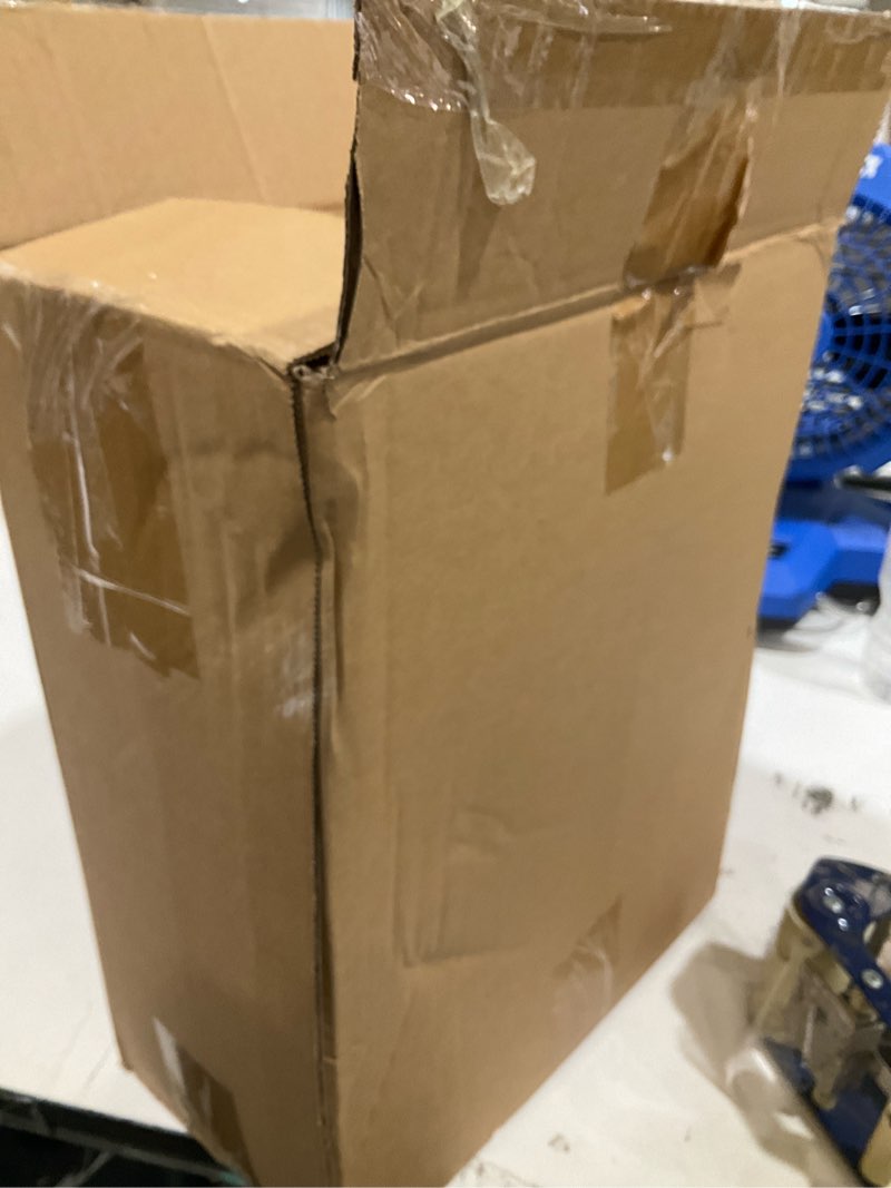 Condition photo showing Good Condition for qiqee 200-packs brown paper gift bags with handles bulk 8.3"x6"x3.15" small size paper bags multiple uses brown 200-small