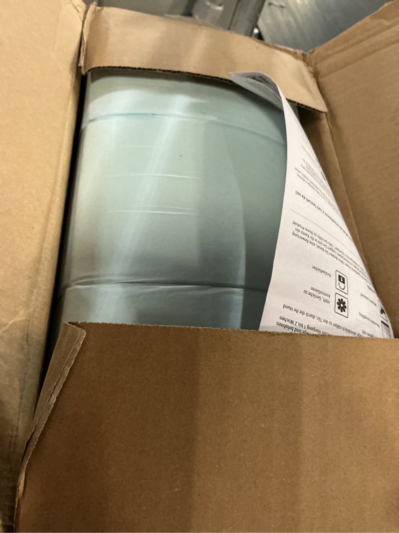 Condition photo showing New/Like New for amazon basics dog and puppy pee pads, 5-layer leak-proof super absorbent, quick-dry surface, potty training, regular (22x22"), 150 count, blue & white