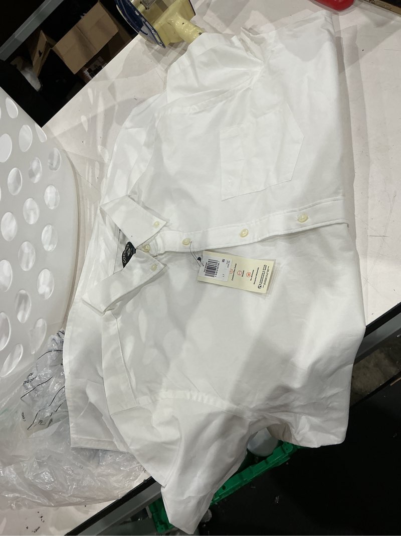 Condition photo showing New/Like New for dockers men's short sleeve signature comfort flex shirt, paper white, large