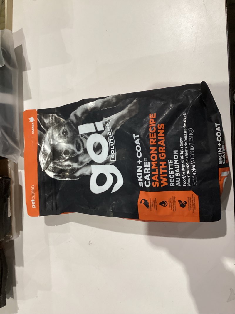 Condition photo showing New/Like New for Go! Solutions Skin + Coat Care Salmon Dry Dog Food with Grains, Chicken-Free, Healthy Kibble with Omega-3s & 6s for Soft, Shiny Fur, for Puppies, Adults, & Seniors, 3.5 lb Bag Salmon 3.5 Pound (Pack of 1)