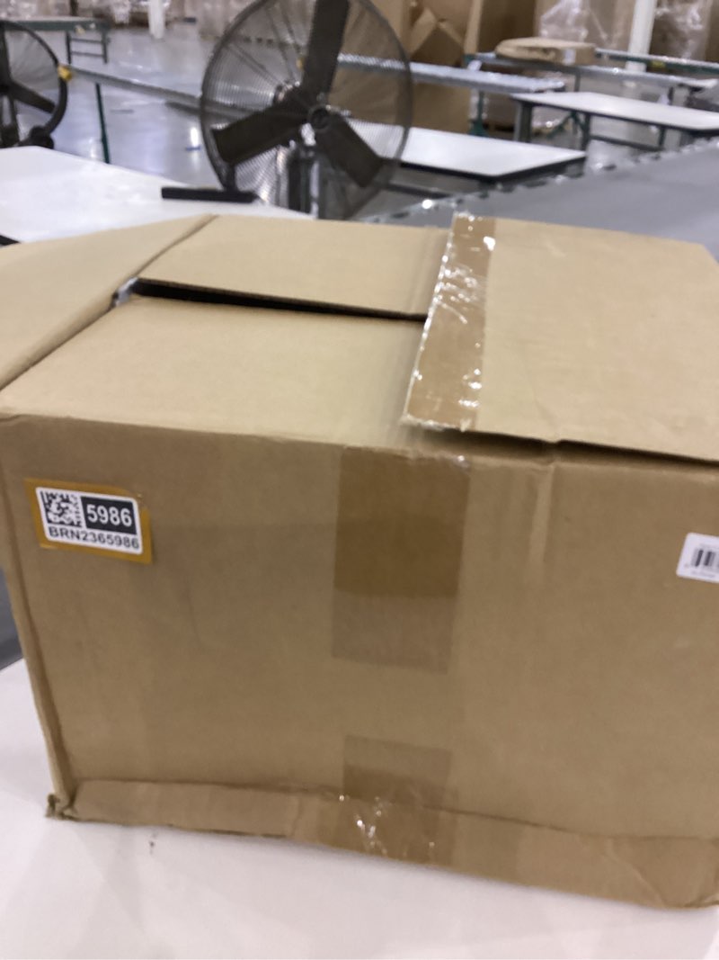 https://lotting-media.assets.bidfta.com/lotting_eeec52ef-0188-43a6-9445-bdc5a12ac6ea