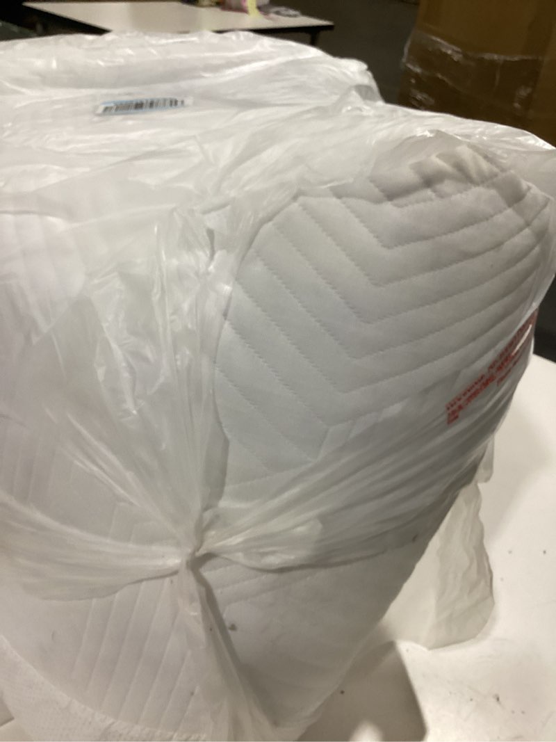 Condition photo showing Good Condition for ELEMUSE 2 Inch Gel Memory Foam Mattress Topper Full Size Pressure-Relieving Mattress Topper for Back Pain,Non-Slip Design with Removable & Washable Cover, CertiPUR-US White Full 2 Inch