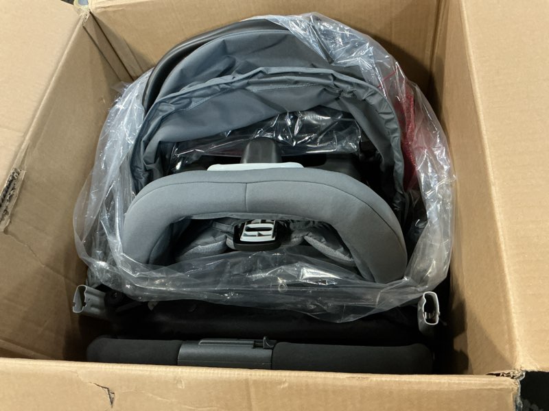 Condition photo showing Good Condition for graco modes pramette 3-in-1 travel system, gray