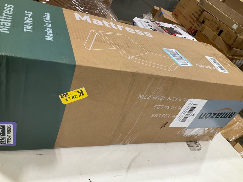 Condition photo showing New/Like New for folding memory foam mattress, 4" tri-fold single mattress topper with washable cover, non-slip portable guest floor bed for travel camping 4" black & white single (u.s. standard)