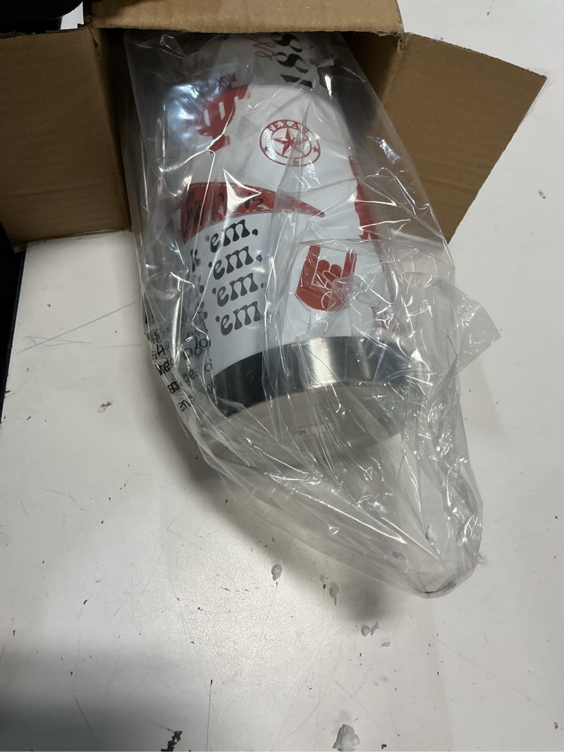 Condition photo showing New/Like New for the memory company | licensed ncaa 34oz team spirit water bottle university of iowa