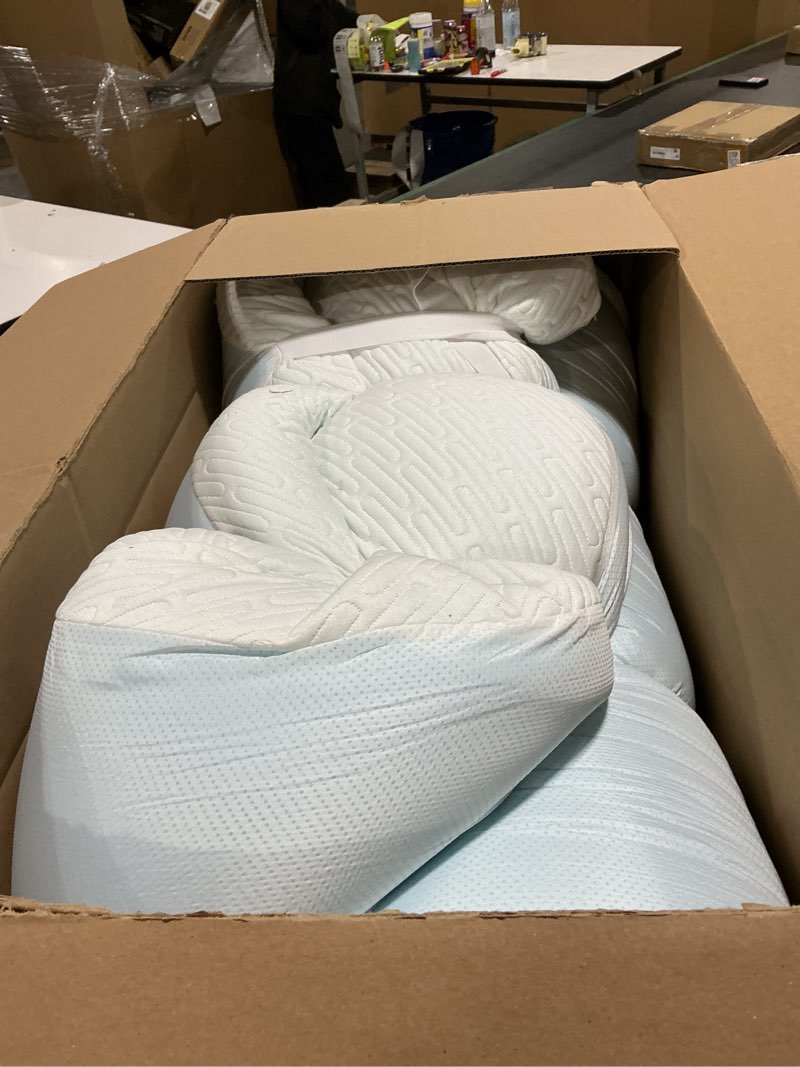 Condition photo showing Good Condition for 3 Inch Gel Memory Foam Mattress Topper King Size High Density Cooling Pad Pressure Relief Bed Topper (with Removable & Bamboo Cover) King 3 Inch White