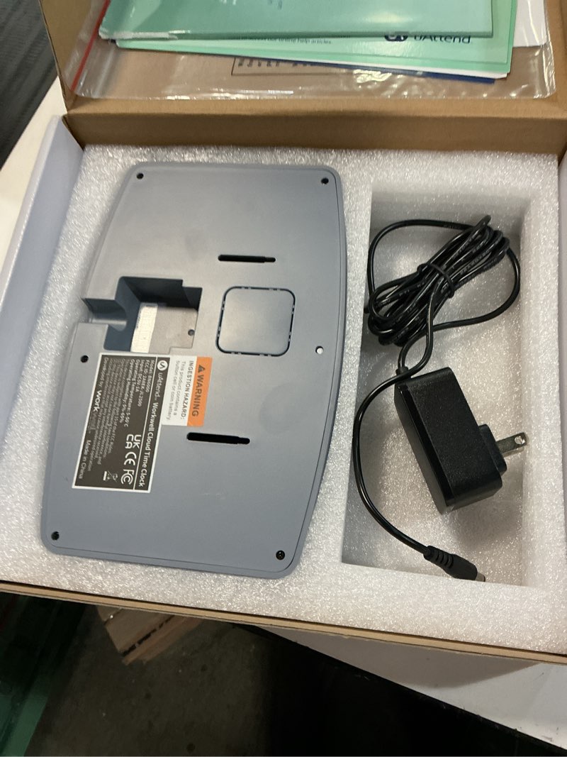 Condition photo showing Good Condition for uattend bn6000 biometric time clock system for small business with cloud-based employee timecards bn6000n