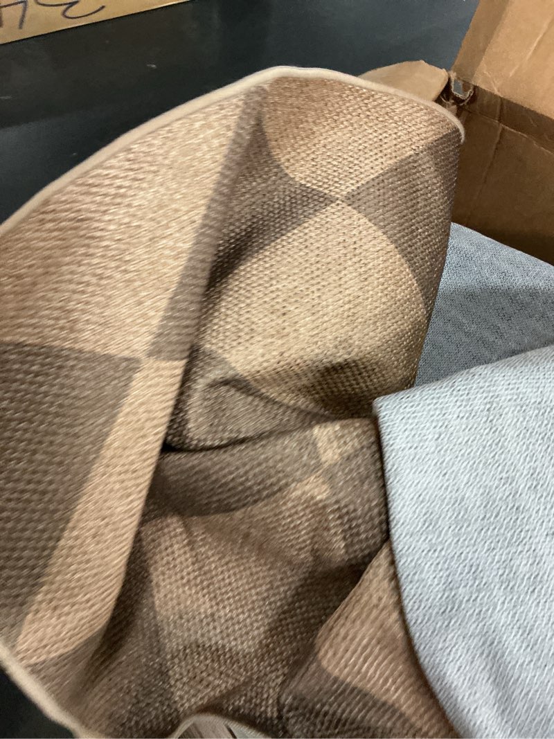 Condition photo showing Good Condition for nuloom abi spinclean checkered easy-jute machine washable 5ft. x 8ft. natural area rug