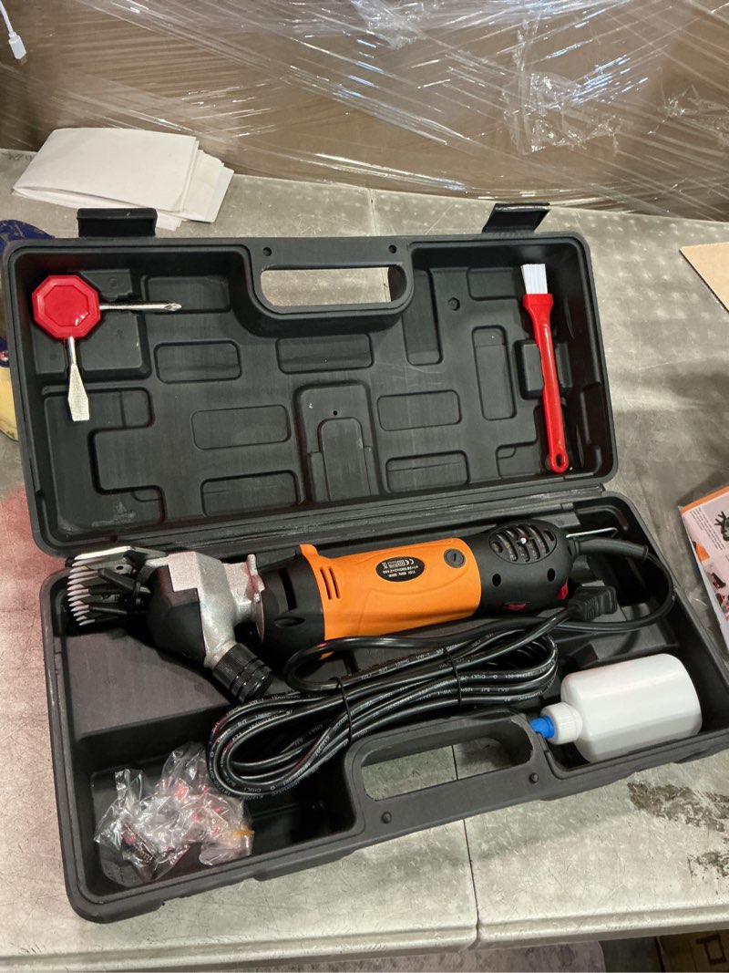 Condition photo showing Good Condition for beetro 500w electric professional sheep shears, animal grooming clippers for sheep alpacas goats and more, 6 speeds heavy duty farm livestock haircut one set of blade