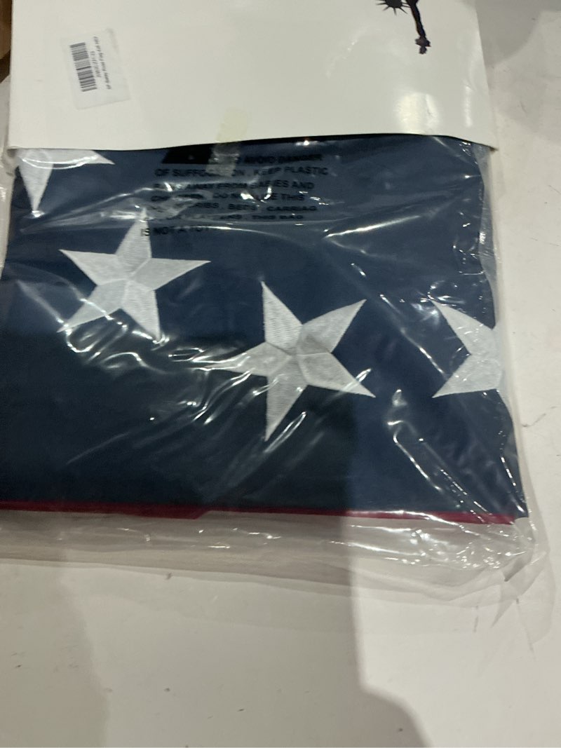 Condition photo showing Good Condition for bradford betsy ross flag 4x6 ft outdoor embroidered 13 star american flags heavy duty, double sided colonial flag 13 stars for 4th of july memorial day use long lasting 4x6 feet