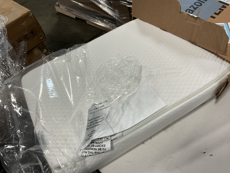 Condition photo showing Good Condition for Tempur-Pedic TEMPUR-Ergo Neck Pillow, Medium Profile, White Medium Profile 1