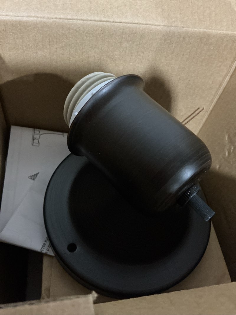 Condition photo showing Good Condition for portfolio 4.52-in w 1-light oil-rubbed bronze wall sconce