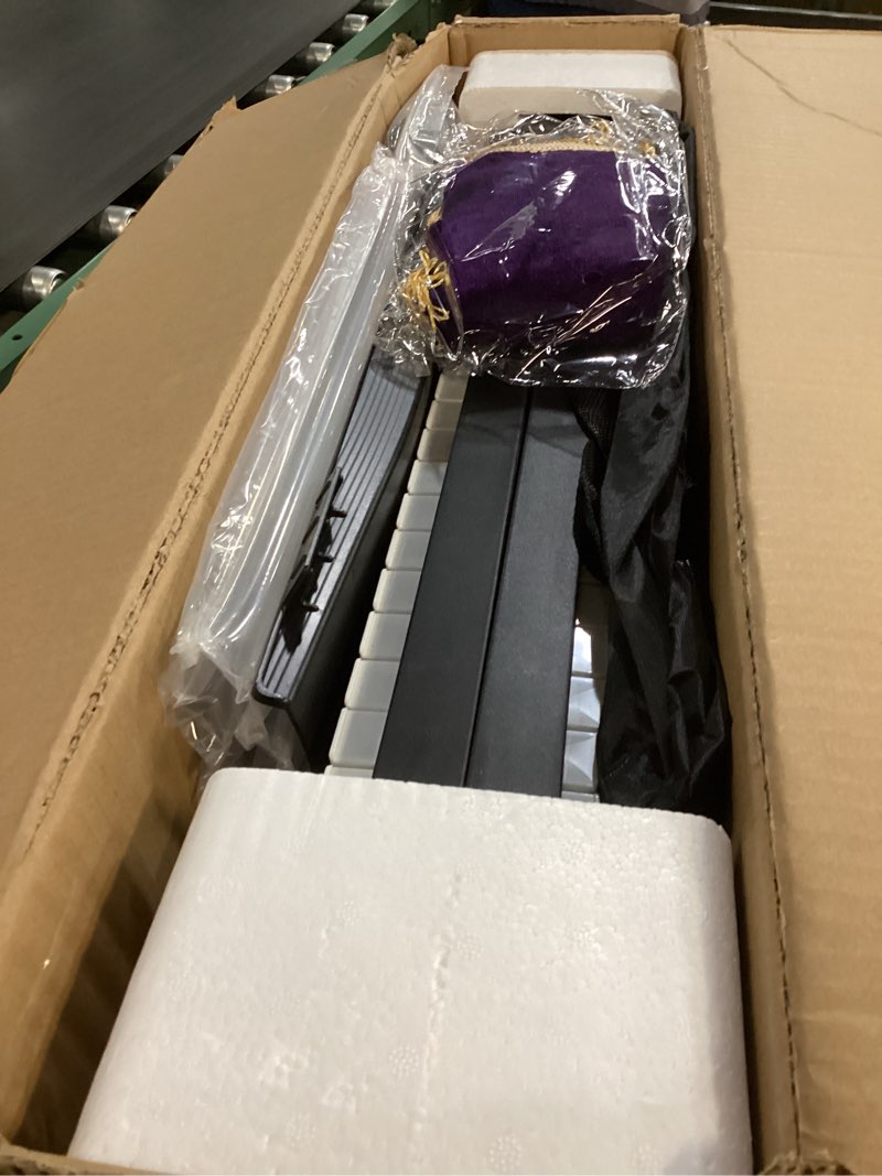 Condition photo showing Good Condition for STRICH 88 Key Digital Piano Foldable Full Size Electric Keyboard with Semi-Weighted Sensitive Keys, Portable Electric Piano Set for Beginner, Bundle with Sustain Pedal, Headphones, Music Rest, SEP-88F