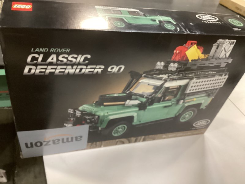 Condition photo showing New/Like New for LEGO Icons Land Rover Classic Defender 90 10317 Model Car Building Set for Adults and Classic Car Lovers, This Immersive Project Based on an Off-Road Icon Makes a Great Graduation Gift for Him or Her