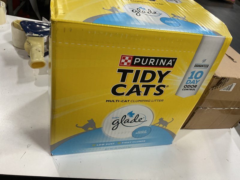 Condition photo showing New/Like New for purina tidy cats clumping multi cat litter, glade clear springs - 38 lb. box 38 pound (pack of 1)