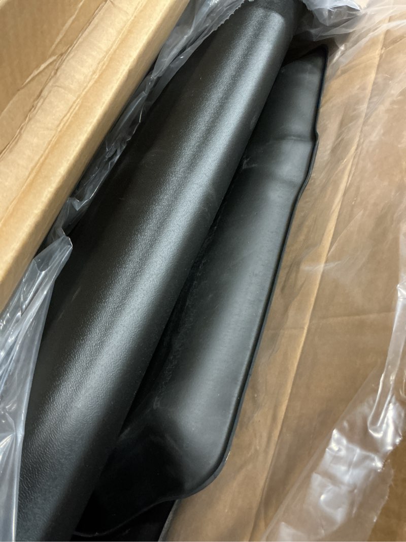 Condition photo showing Good Condition for lasfit 6.4ft truck bed mat for ram 1500 2006-2018 & ram 2500/3500 2006-2026 & 1500 classic 2019-2024