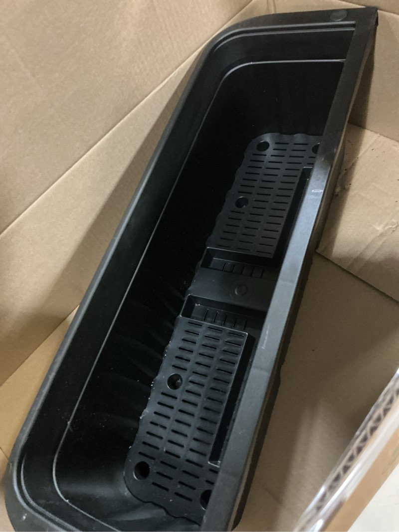 Condition photo showing Good Condition for apollo exports international 24" adjustable railing planter, black 24 inch railing planter black