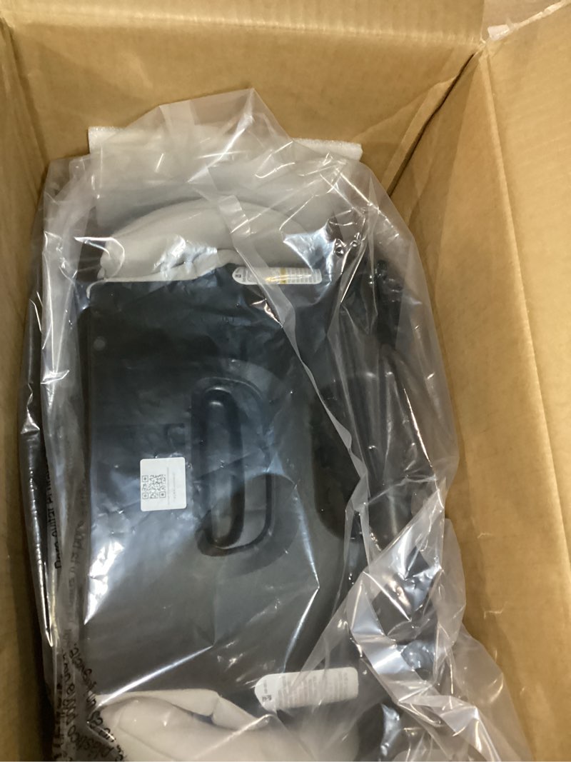 Condition photo showing New/Like New for maxi-cosi tanza belt-positioning booster car seat, seadrift
