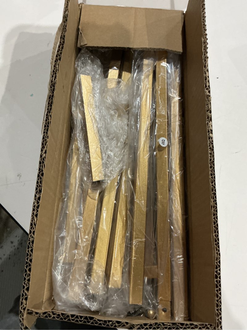 Condition photo showing Good Condition for 57.5" Gold Easel Stand for Sign, Wedding Sign Stand for Display, Assembly Required, 4 Adjustable Height Levels Heavy Duty Metal Display Stand Floor Standing Easels for Art, Paintings, Pictures