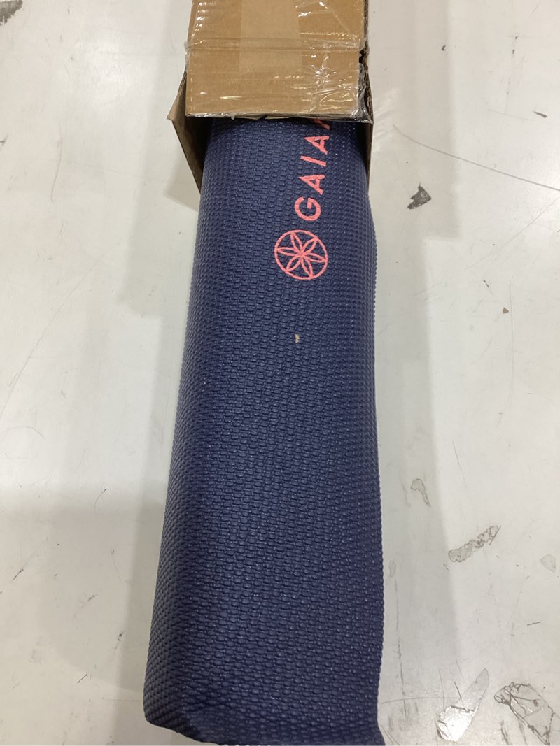 Condition photo showing Good Condition for gaiam print yoga mat, non slip exercise & fitness mat for all types of yoga, pilates & floor exercises pink marrakesh