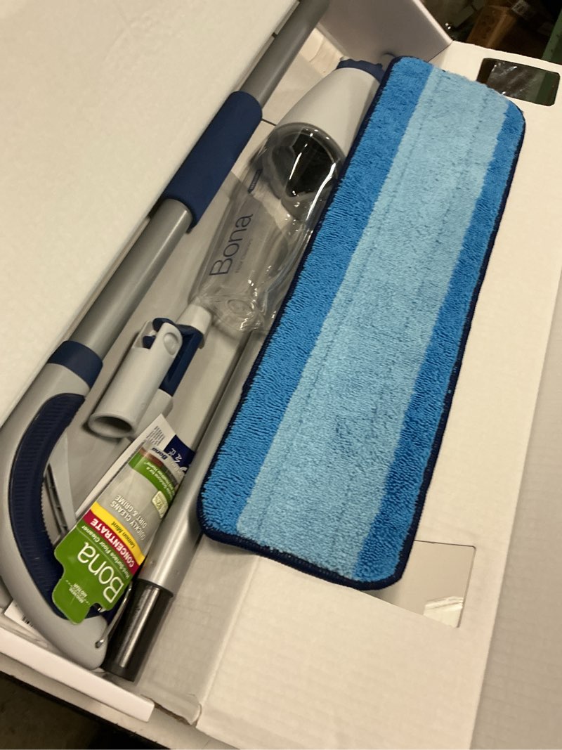 Condition photo showing Good Condition for bona spray mop air for multi surface floors  lemon mint scent