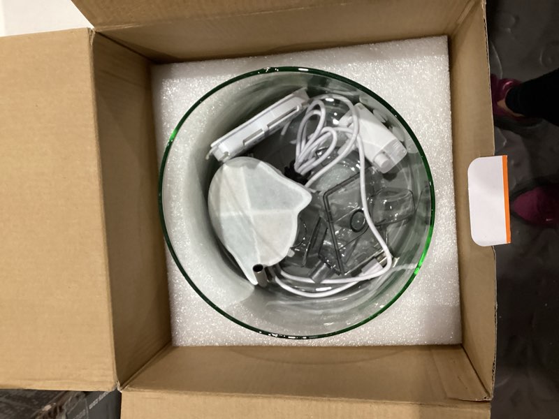 Condition photo showing Good Condition for aecat water dispenser fountain 2 mode tempat minum kucing anjing 2.2l - ft-66 - transparent