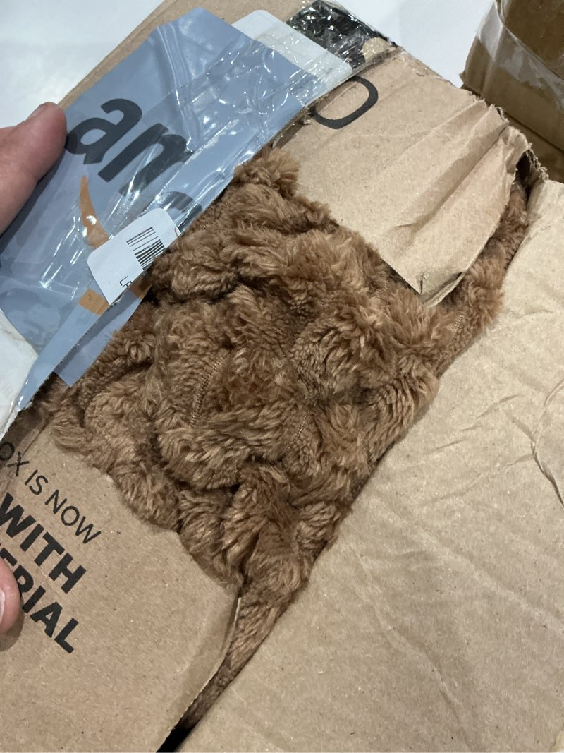 Condition photo showing Good Condition for bedelite fleece blanket - 3d jacquard decorative brown throw blankets for couch & bed, soft and cozy warm plush fluffy blanket all seasons suitable, 50x60inches brown throw(50"x60")