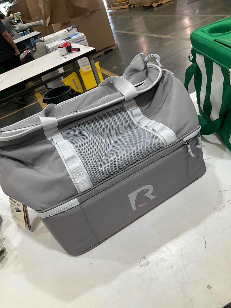 Condition photo showing Good Condition for rtic outdoors 2-in-1 chillout shoulder bag - gray