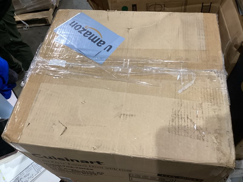 Condition photo showing Good Condition for Cuisinart Air Fryer Toaster Oven, 1800W, 8-in-1 with Air Fry, Convection, Broil & Warm, 0.6 Cubic Feet, 60-Minute Timer, TOA-70NAS, Stainless Steel Stainless Steel Convection Toaster Air Fryer Oven w/ Grill