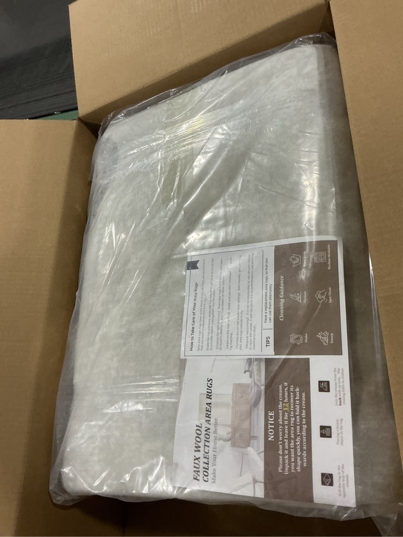 Condition photo showing Good Condition for 5x7 Washable Area Rugs for Living Room, Soft Faux Wool Carpets for Bedroom Dining Room, Neutral Vintage Distressed Non Slip Stain Resistant Grey White Rug for Home Office Decor Grey White 5' x 7' (Rectangular)