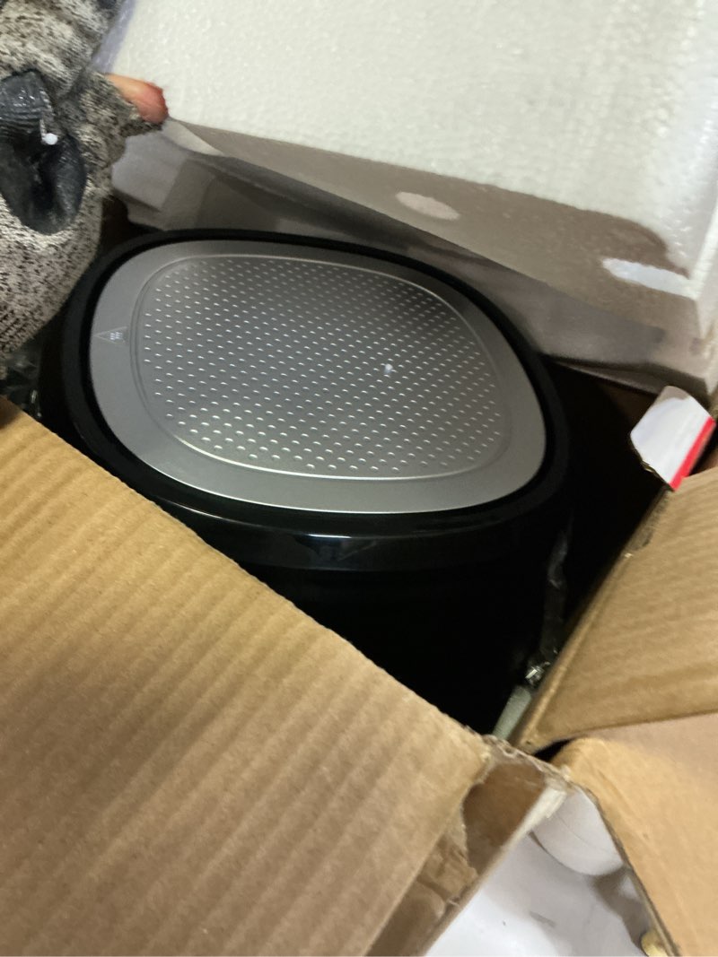 Condition photo showing Good Condition for gourmia air fryer - 4 qt capacity, fryforce360º, digital display with 8 presets, roast, bake, broil, dehydrate, dishwasher safe accessories, compact, black 4 quart black