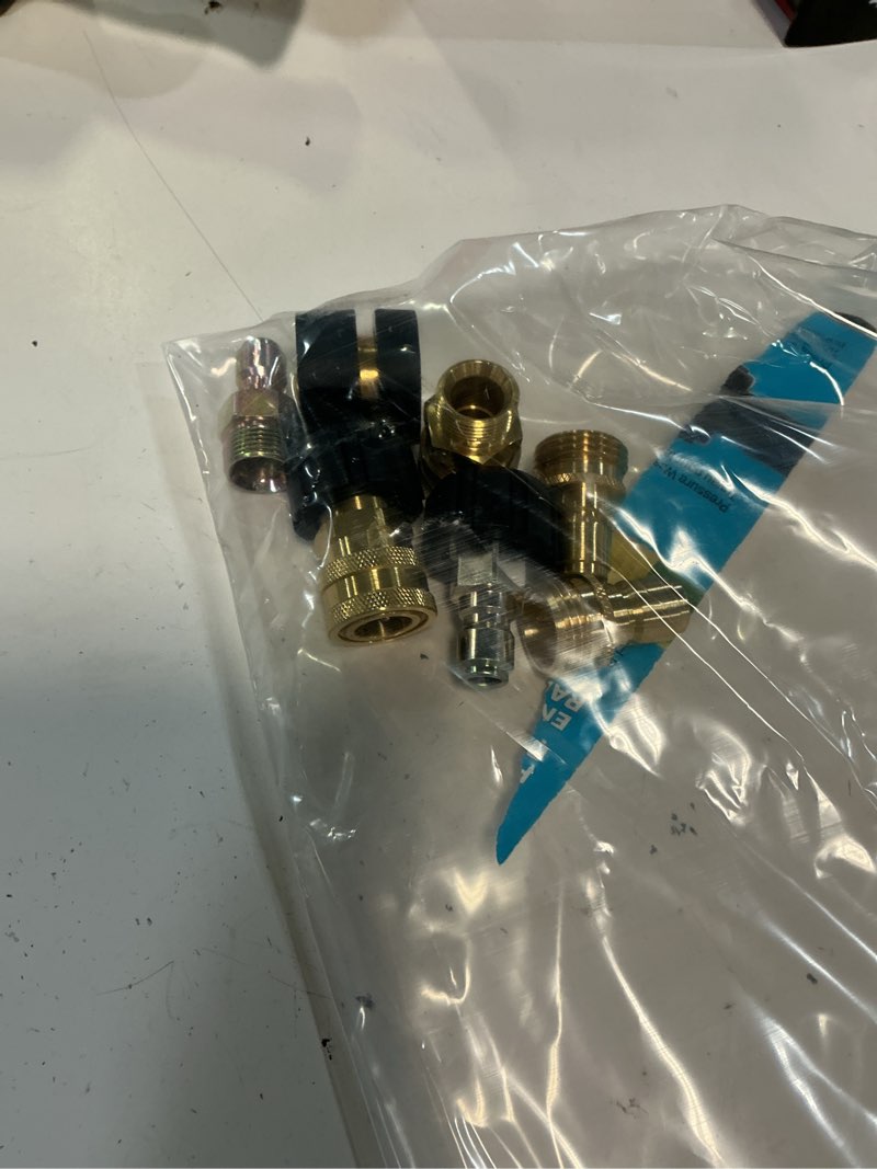 Condition photo showing Good Condition for surfacemaxx quick connect kit 4500 psi