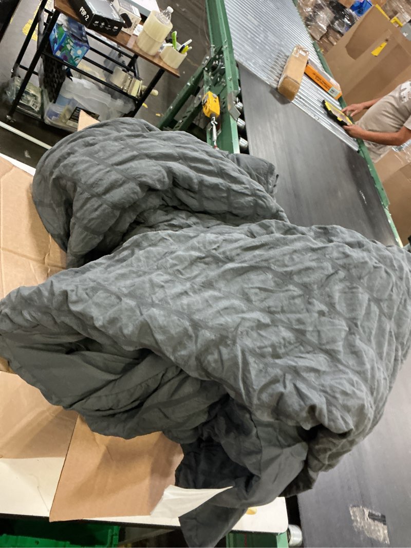 Condition photo showing As Is for bedsure quilts queen size - grey bedspreads queen size with basket weave pattern, soft quilt bedding set, lightweight comforter set coverlet for all seasons with 2 pillow shams (90" x 96") 01 - grey queen (90" x 96")