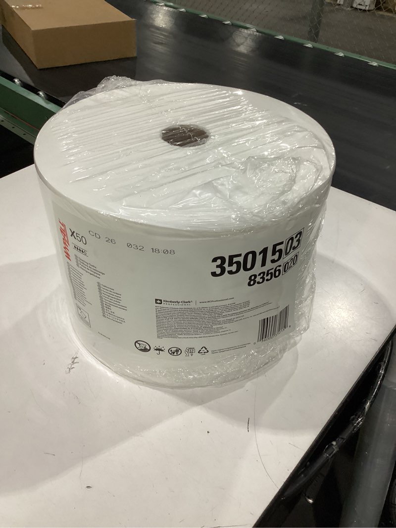 Condition photo showing New/Like New for wypall x50 disposable cloths (35015)  jumbo roll  9.8 x 13.4  white  1 100 sheets per roll