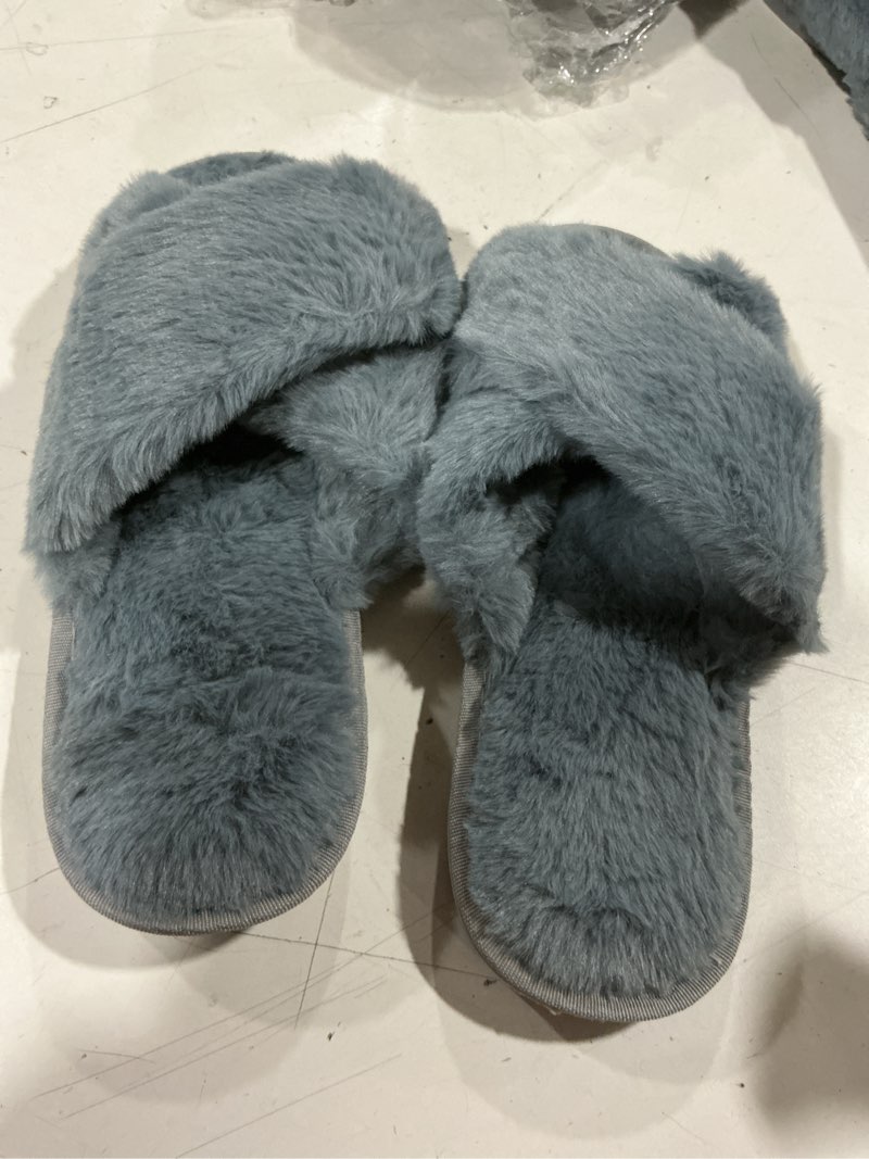Condition photo showing Good Condition for bearpaw brielle ii size us 38,39 gray faux fur plush slippers slides comfort.