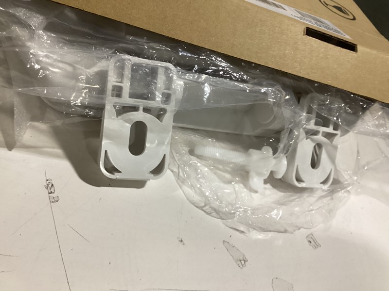 Condition photo showing Good Condition for American Standard 5503A00B.020 Transitional Slow-Close Elongated Front Toilet Seat, White