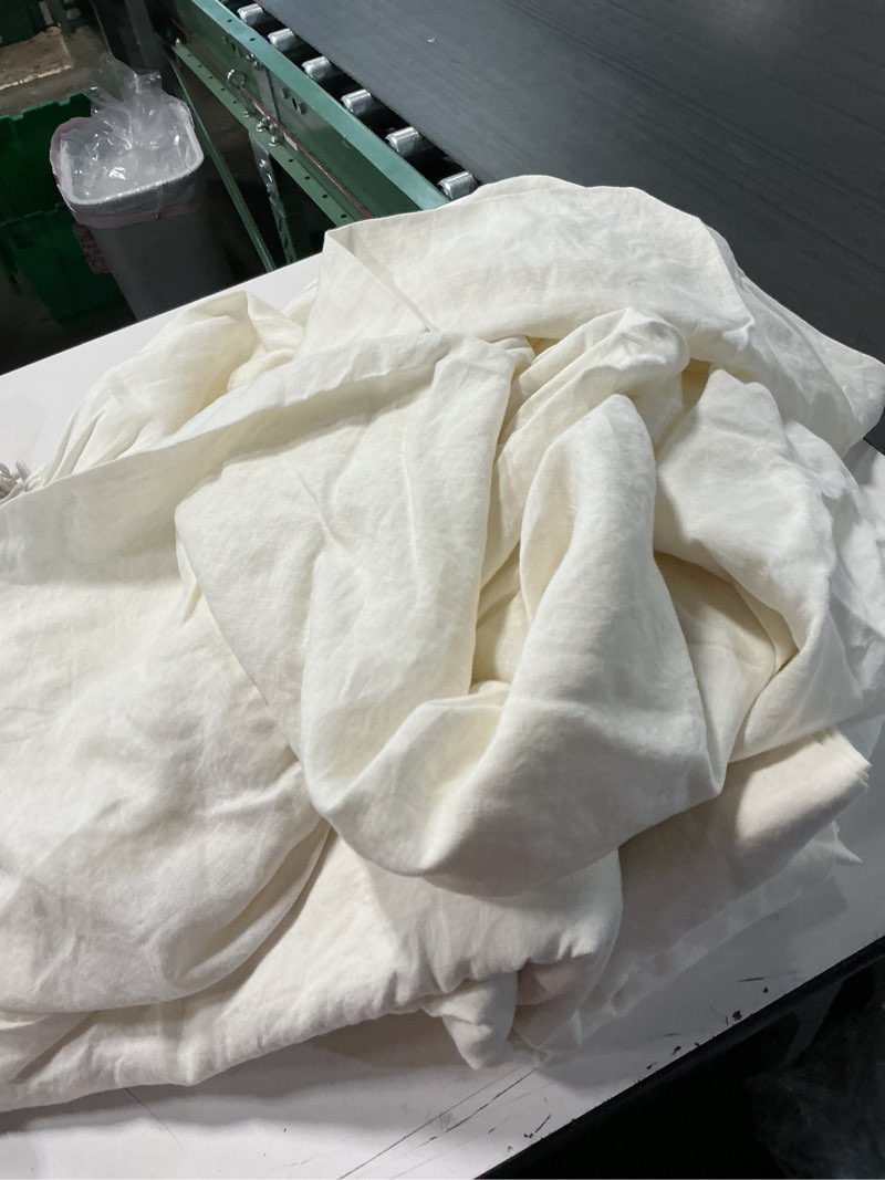 Condition photo showing As Is for organic brushed cotton sheet set