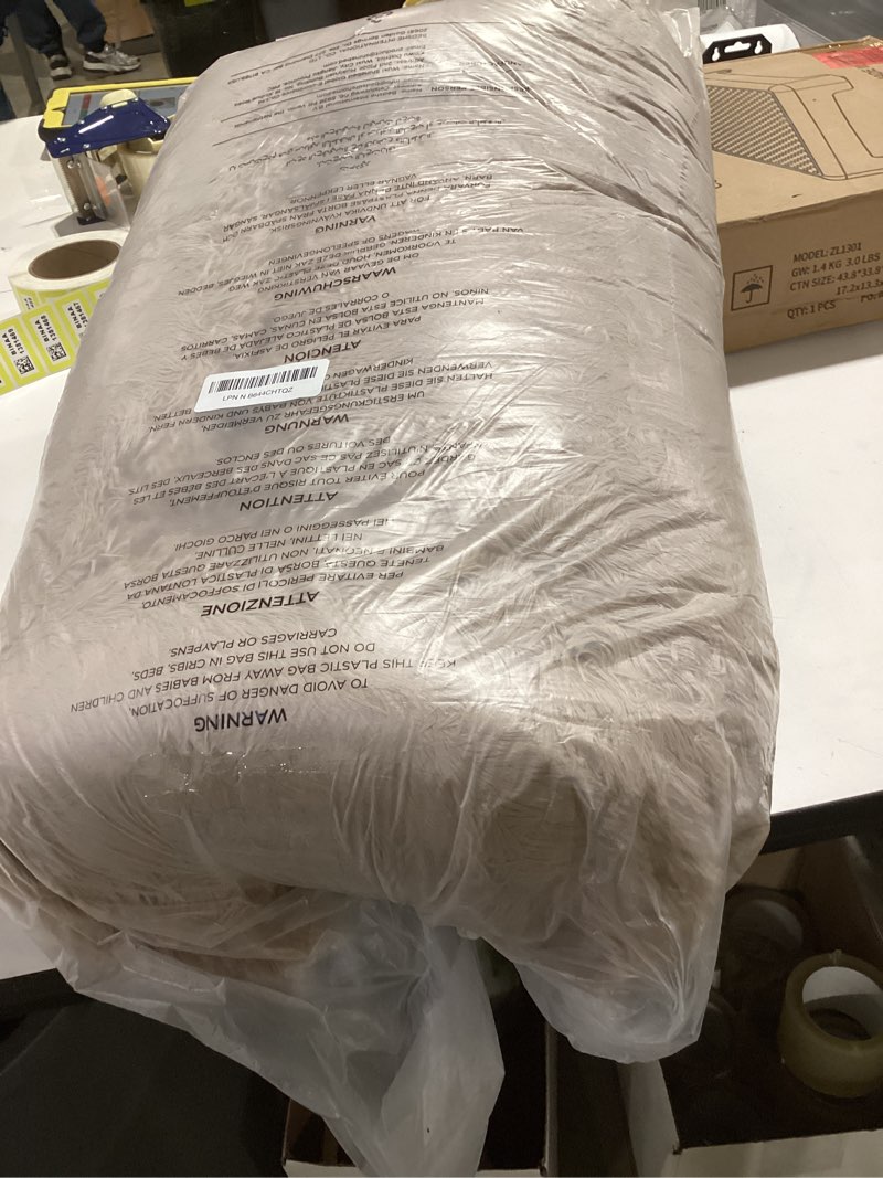 Condition photo showing Good Condition for bedsure calming dog bed for small dogs - donut washable small puppy bed, 23 inches anti-slip round fluffy plush faux fur large cat bed, fits up to 25 lbs pets, camel 23"l x 23"w x 8"th camel