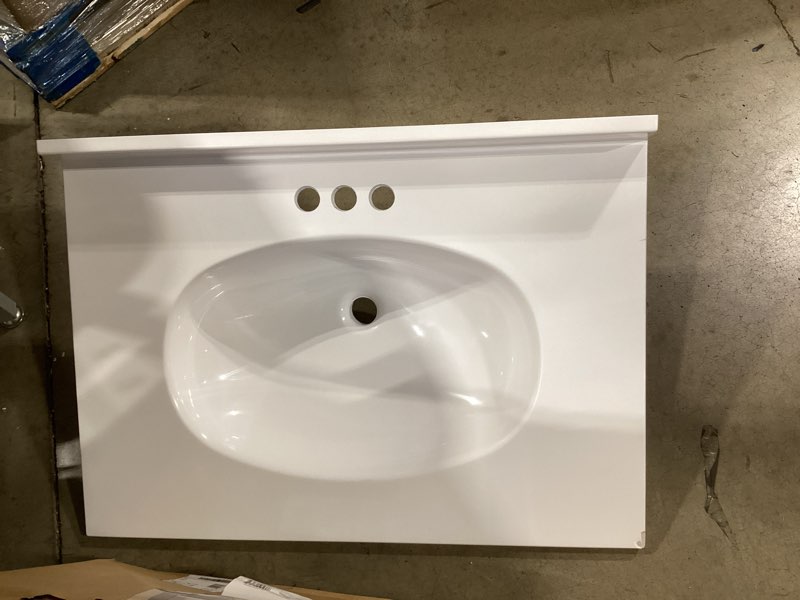 Condition photo showing Good Condition for project source cultured marble vanity tops 31-in x 22-in white cultured marble integral single sink 3-hole bathroom vanity top