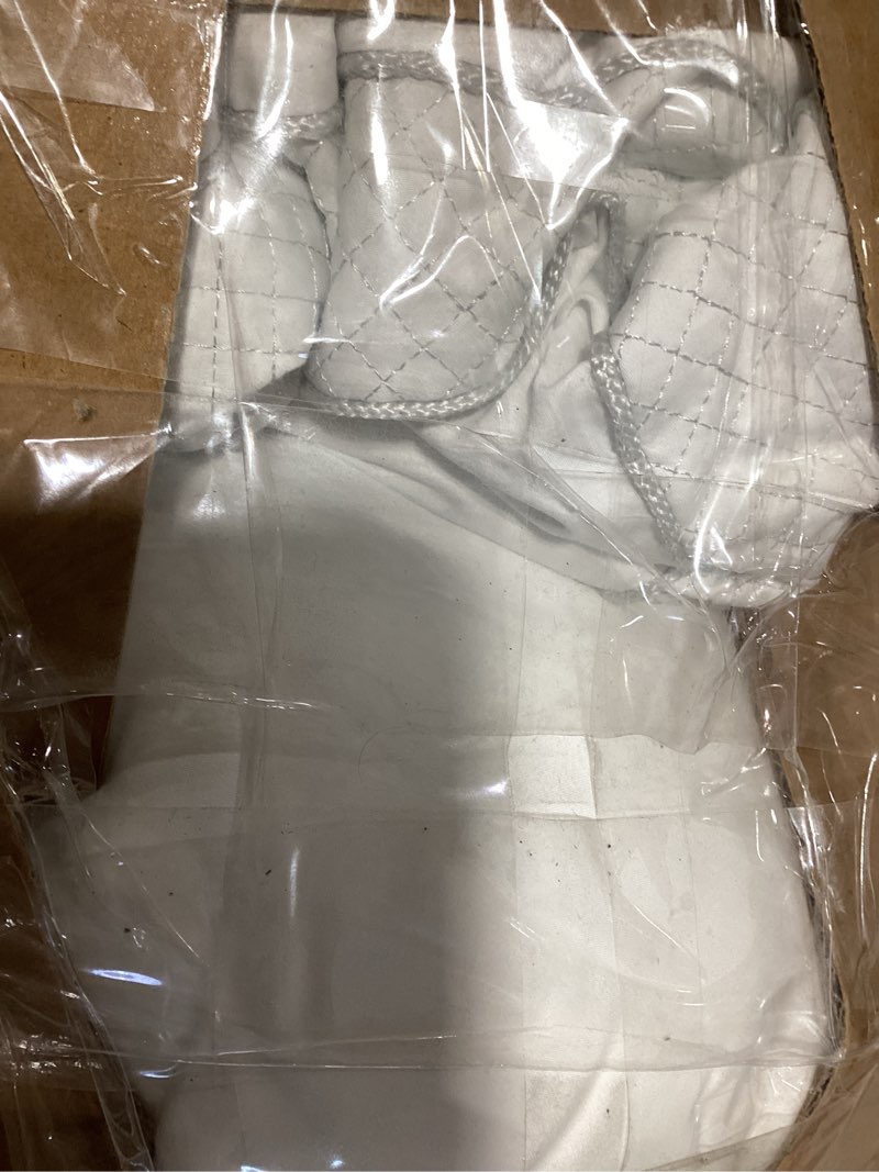 Condition photo showing Good Condition for puredown® Goose Feathers and Down White Pillows with 100% Soft Cotton Cover, Bed Sleeping Hotel Collection Pillows Set of 2 King Size Classic White King (Pack of 2)