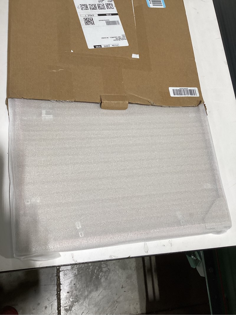 Condition photo showing Good Condition for 16x20 picture frames for wall - minimalist 16x20 oak wood frames, 16"x20" picture frame wood, natural solid wooden picture frames for wall art photo and prints(1 pack, beige) beige-1p 16x20