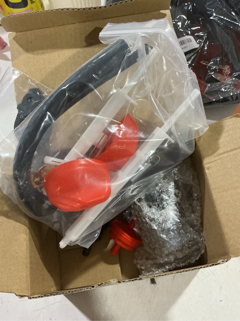 Condition photo showing Good Condition for 798917 carburetor kit for 790558 695727 794587 594014 590907 798918 794588 593357 795485 12a102 12a105 12a112 12a113 12a114 12a116 12d107 model snow blower engines carb