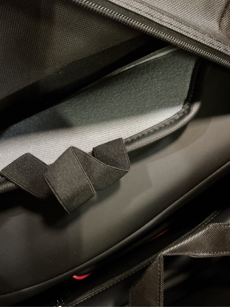 Condition photo showing Good Condition for huidasource wrangler jl seat covers 4 door, leather car seat covers full set, custom seat cushion protector fit for jeep wrangler jl 4-door 2018-2026 without rear cupholder (full set/black&red) full set/black&red 18-25 wrangler jl 4-door(without rear cupholder)