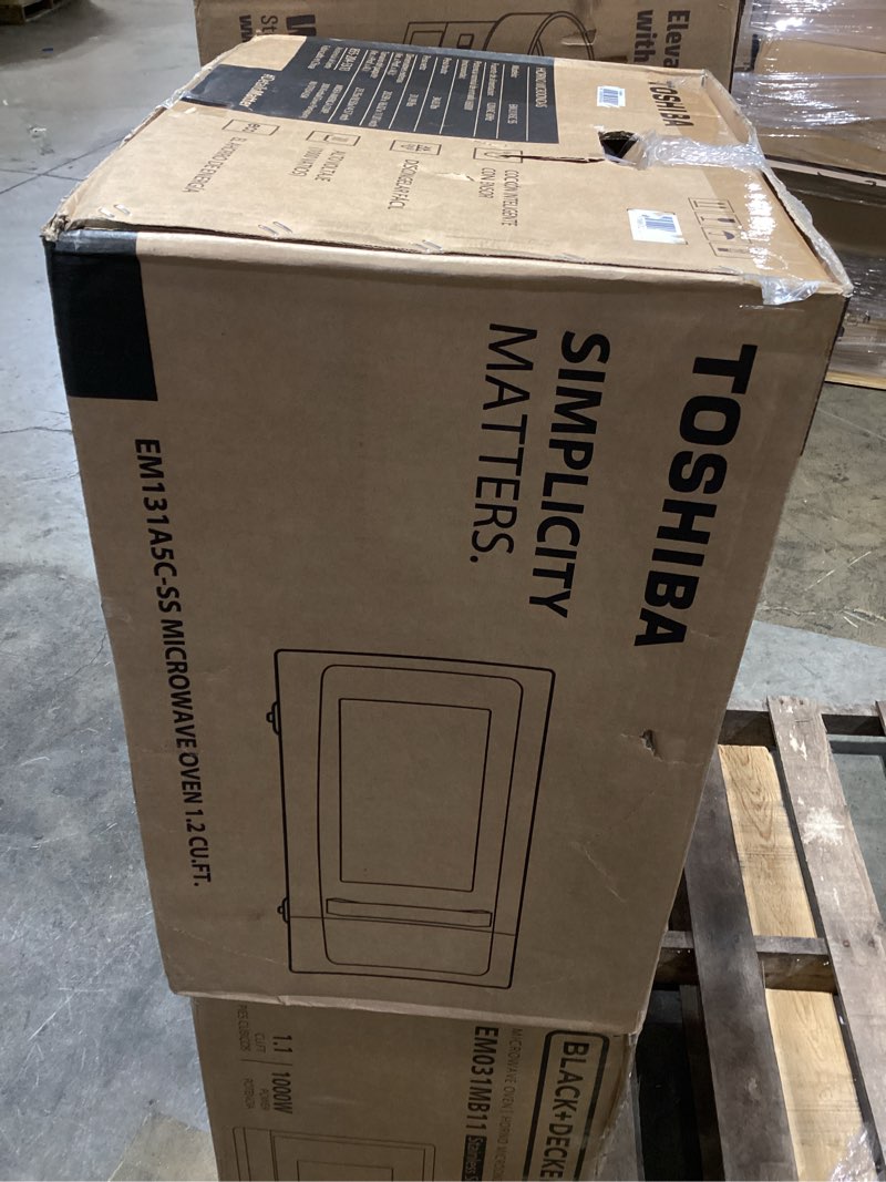 Condition photo showing Good Condition for toshiba em131a5c-ss countertop microwave ovens 1.2 cu ft with 12.4" removable turntable smart humidity sensor, 12 auto menus mute function eco mode easy clean interior, 1000w, silver 1.20 cu.ft