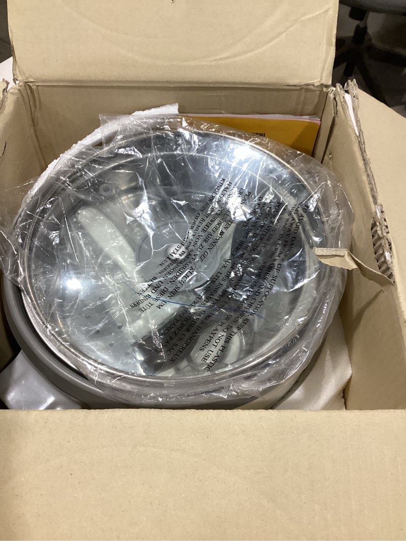 Condition photo showing New/Like New for Zojirushi NHS-18 10-Cup (Uncooked) Rice Cooker,White 10-Cup Rice Cooker and Steamer 10 Cup