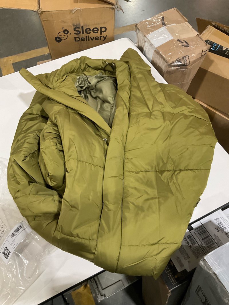 Condition photo showing Good Condition for Fazortev Women's Long Puffer Jacket Stand Collar Zip Baggy Down Coats with Side Pockets Outwear Small Beige color army green XL