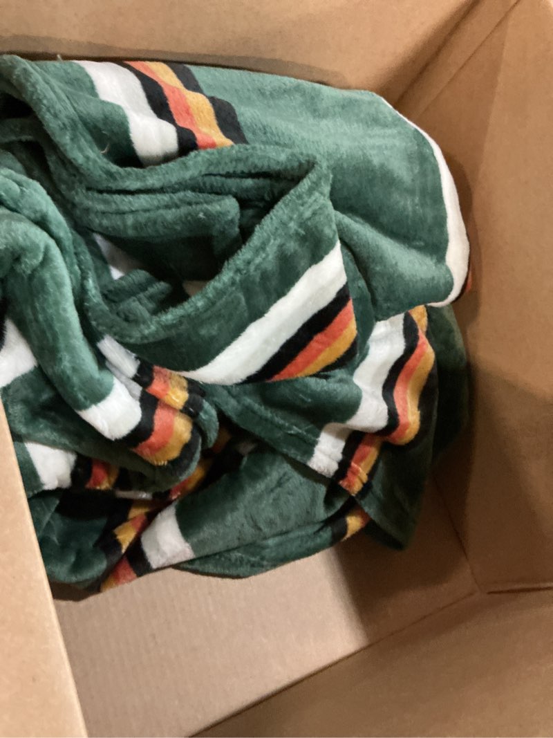 Condition photo showing Good Condition for wrangler - twin size blanket, super soft & reversible plush fleece bedding, throw blanket for couch or bed (western saddle stripe green) twin western saddle stripe green