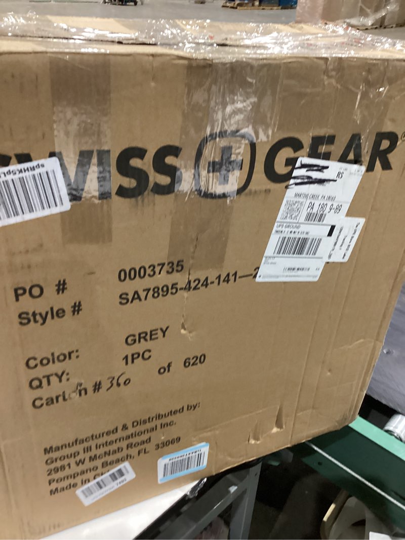 Condition photo showing Good Condition for SwissGear 7895 Premium Rolling Garment Bag, Bonus Hanging Feature, Men's and Women's, Carry-on Lugga